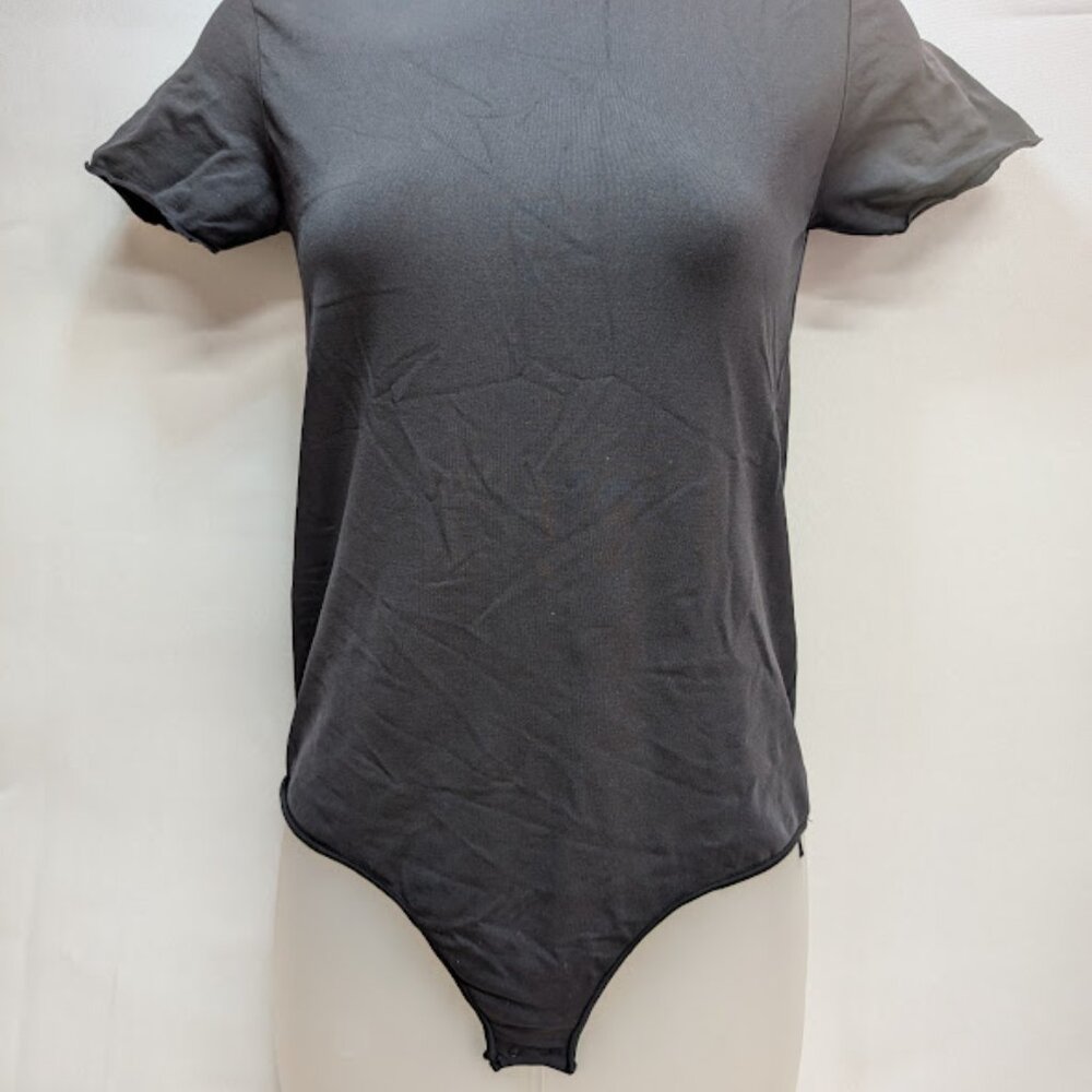NWOT Short Sleeve Crew Neck Bodysuit - L/XL